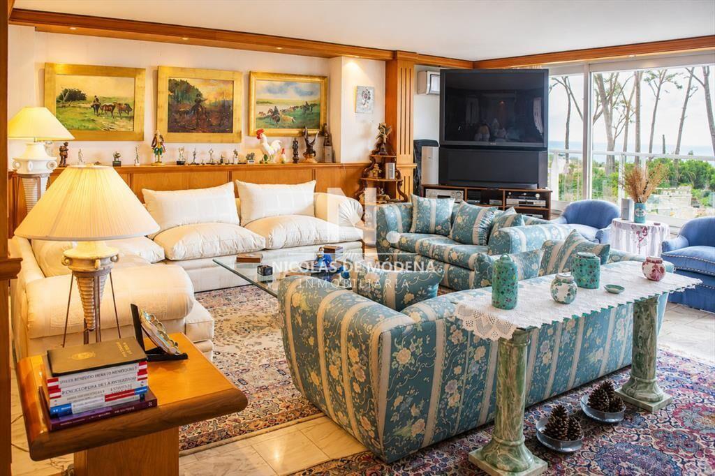 Espectacular departamento en venta frente al mar