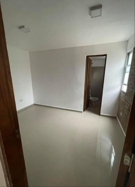 *** ALQUILADA *** NUEVA EN PLANTA BAJA PRÓXIMO AV. 1 dorm.