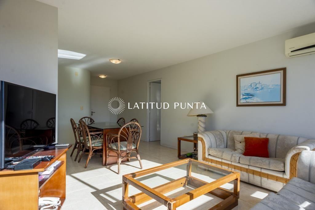 Apartamento 3 dormitorios, Roosevelt. Punta del