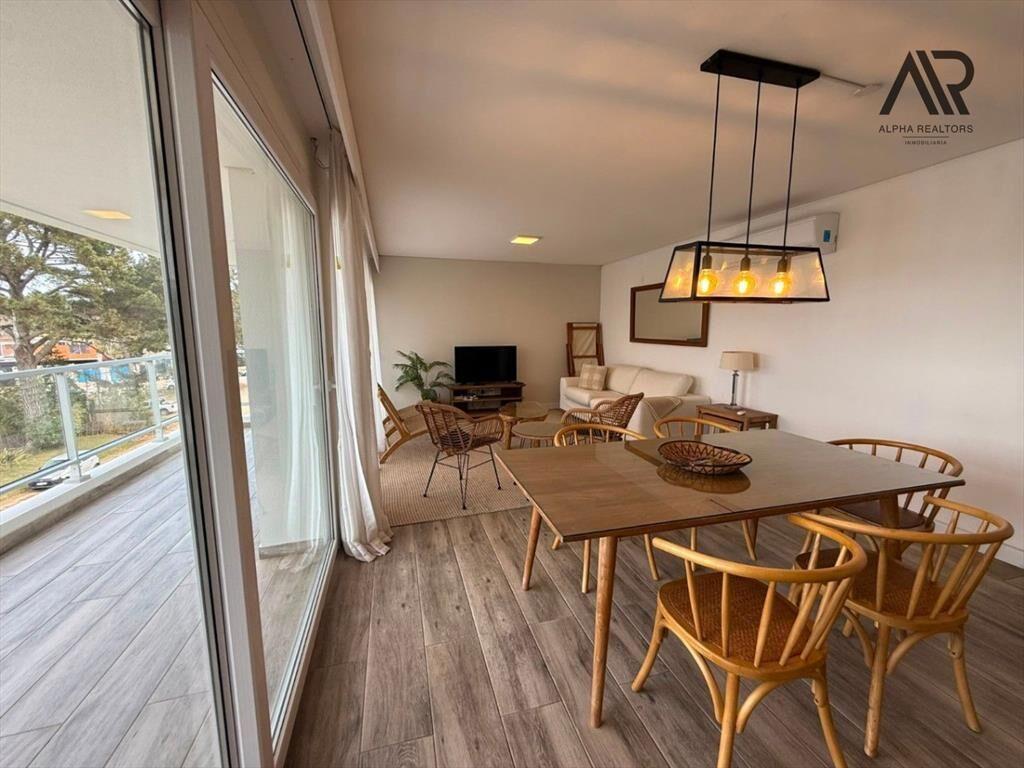 Apartamento en venta c/ cochera en Rincón del Indio