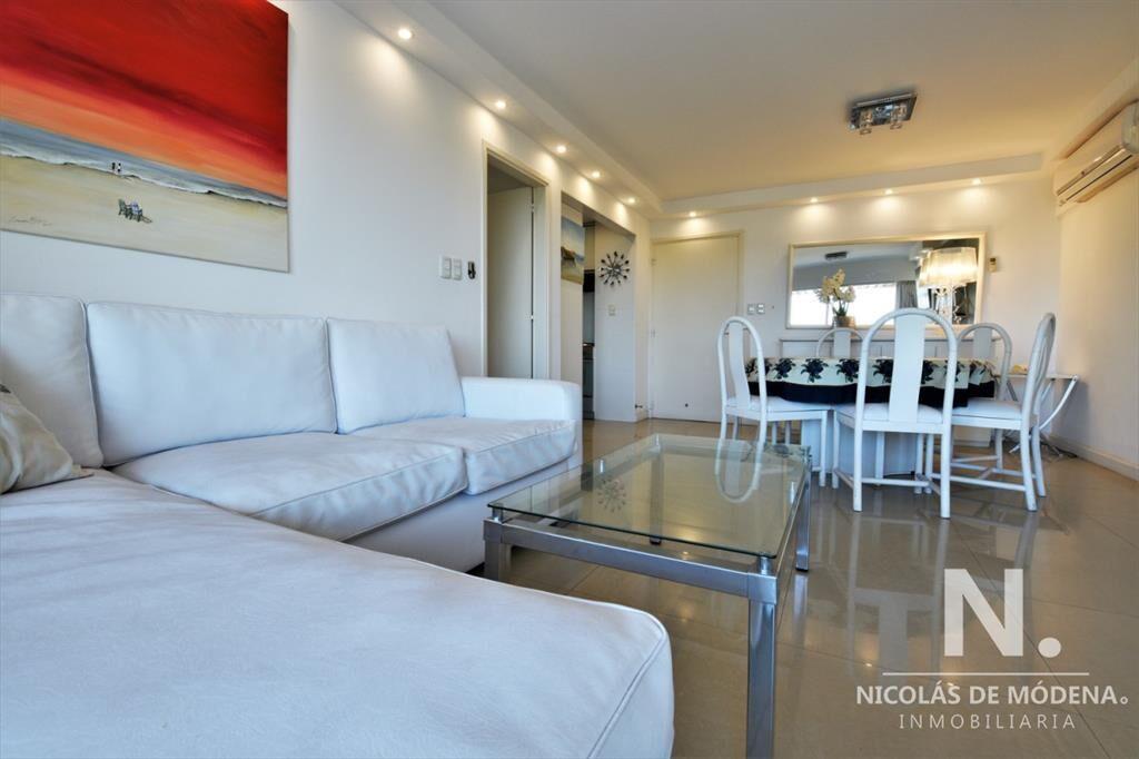 Venta de Apartamento 2 dormitorios, Península, Punta del E