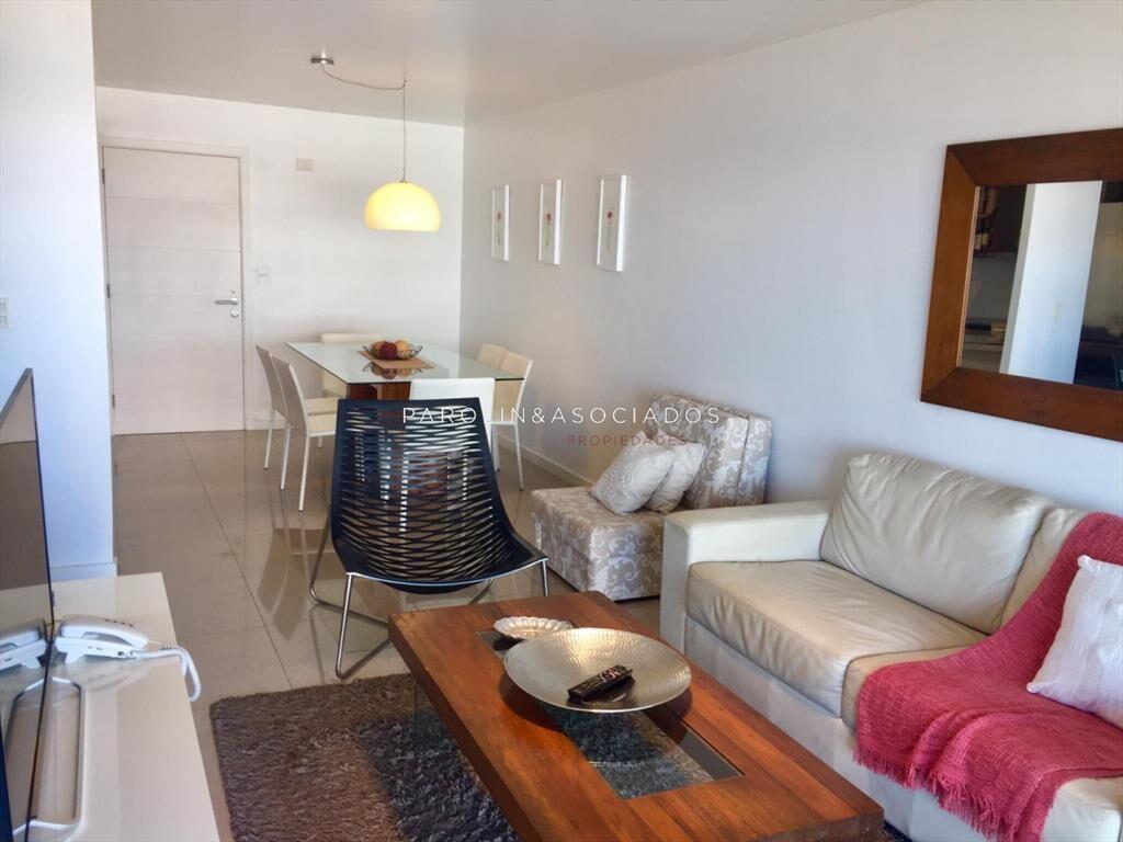 Excelente apartamento en venta de 2 dormitorios