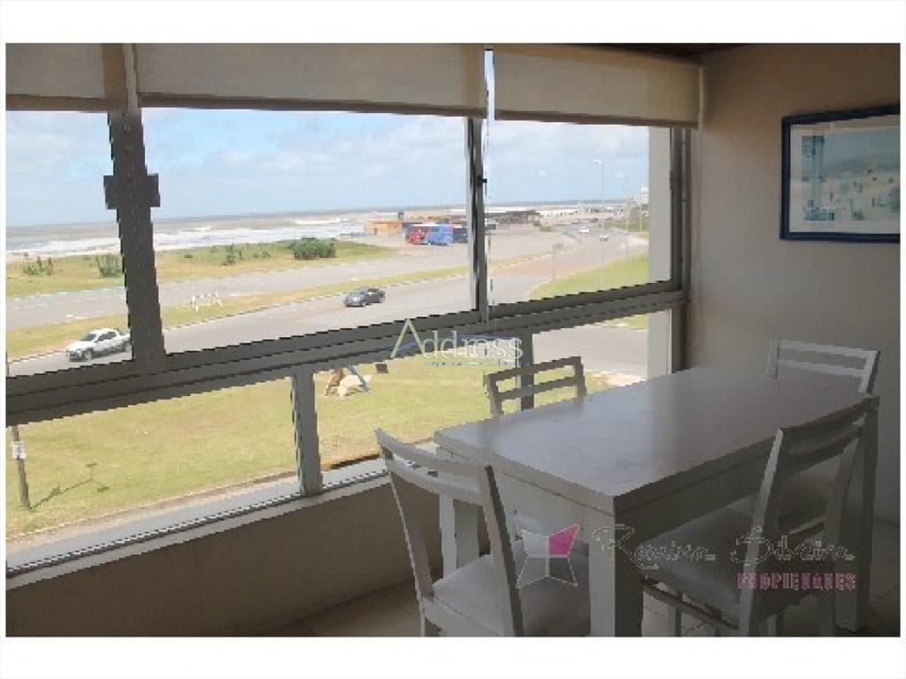 Apartamento en Brava, 3 dormitorios