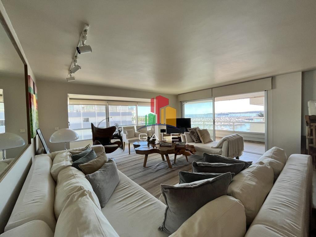 Hermoso Y Amplio Apartamento en Punta Del Este