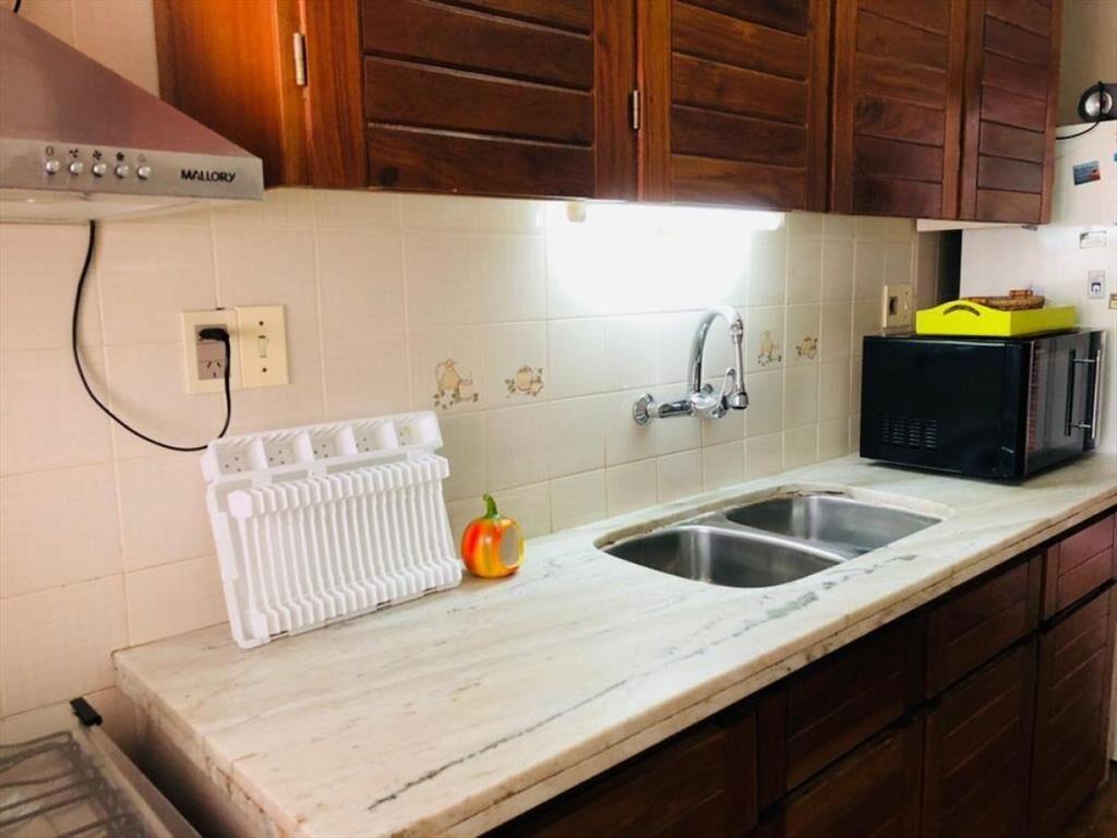 Apartamento en Peninsula de 2 dormitorios, 1 baño, cerca d