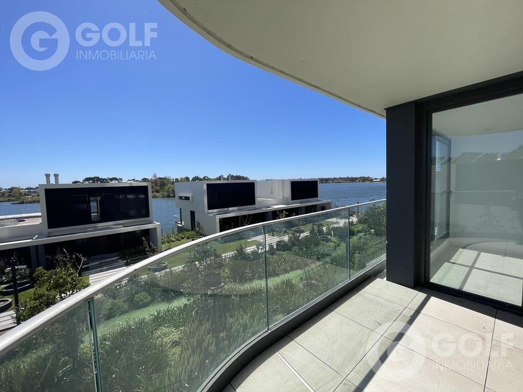 Venta apartamento 2 dormitorios en Carrasco Boating