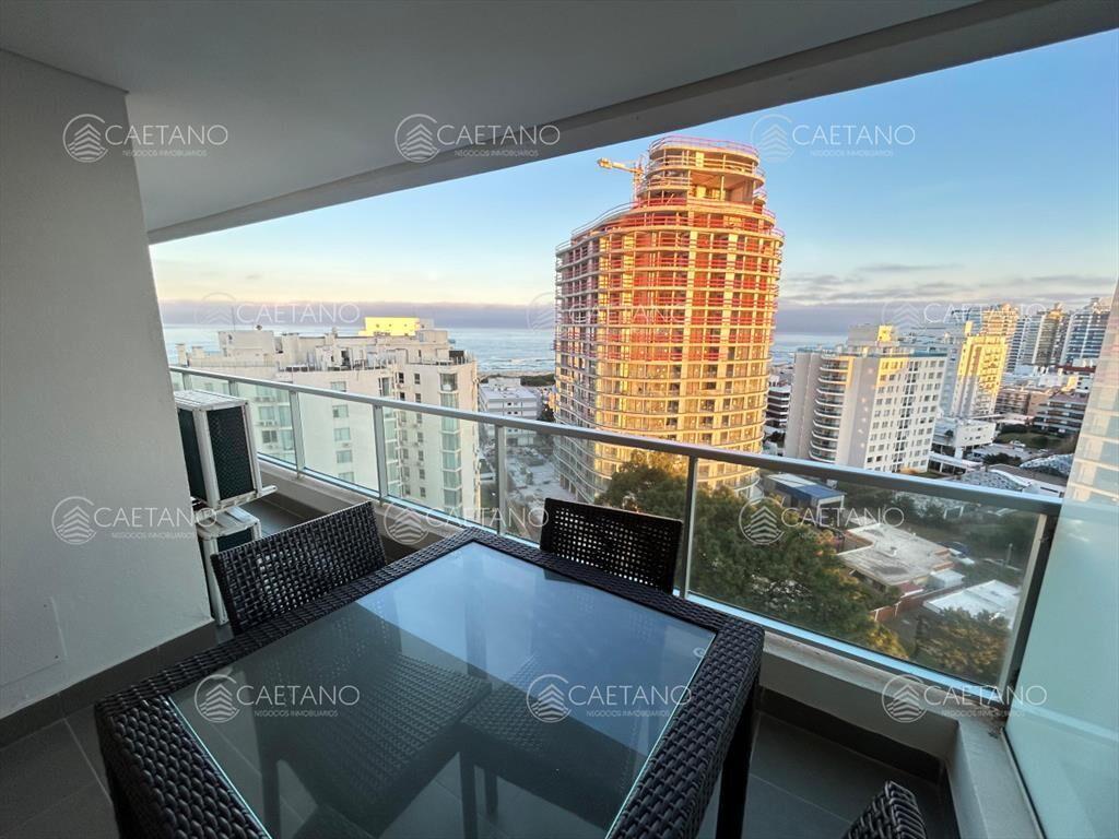 Alquiler apartamento dos dormitorios punta del