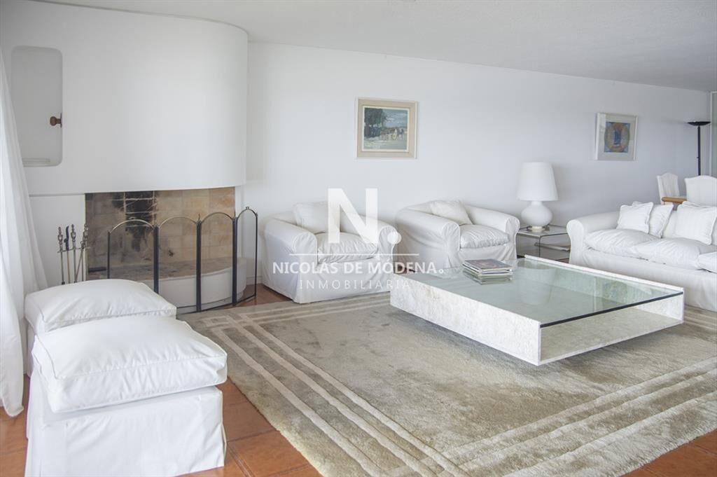Apartamento en venta en zona privilegiada