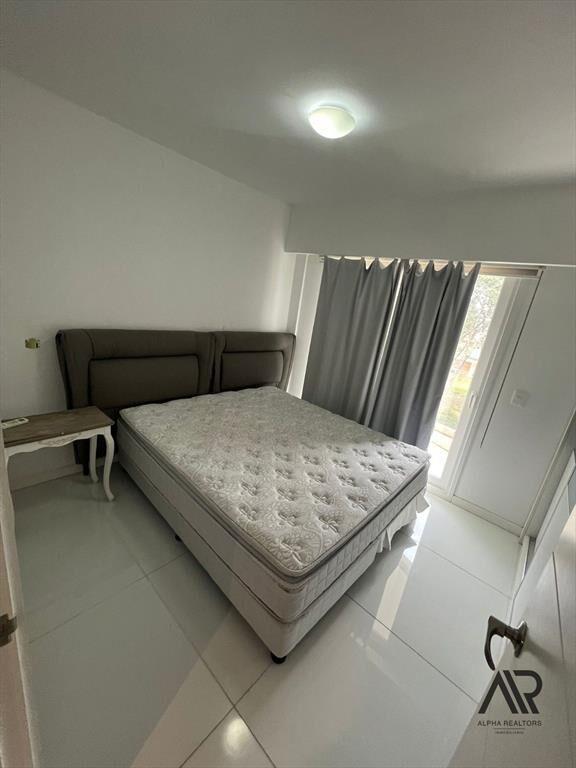 Apartamento en alquiler c/ cochera en Playa Mansa