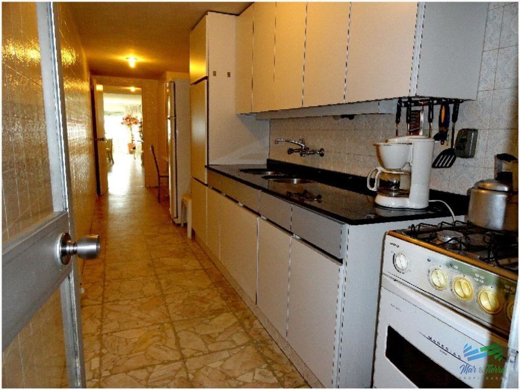 Apartamento súper amplio y cómodo , con vista,