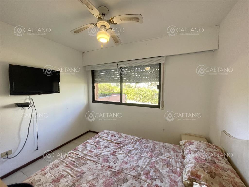 Venta Oportunidad Departamento - 3 dormitorios -