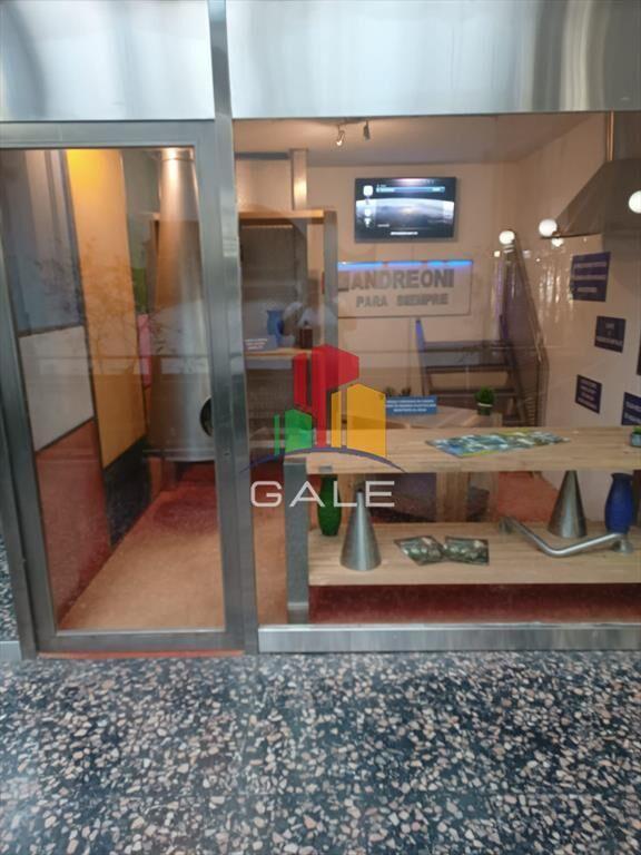 Venta de Local en transitada Galeria