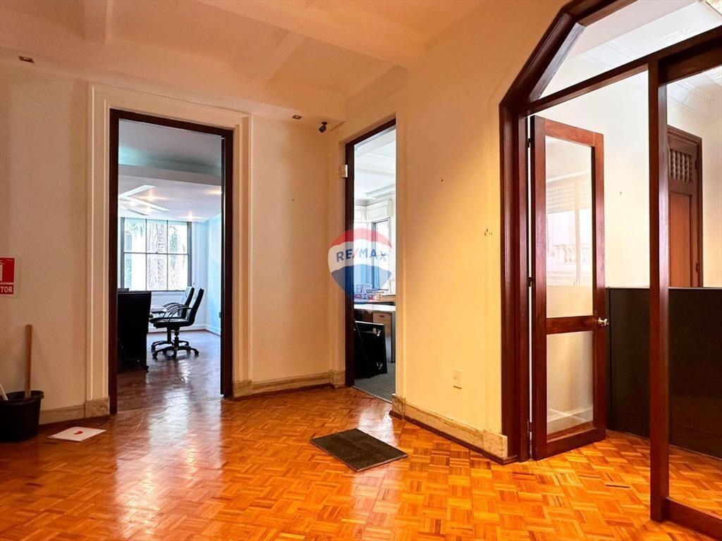 ALQUILER OFICINAS CIUDAD VIEJA PISO COMPLETO