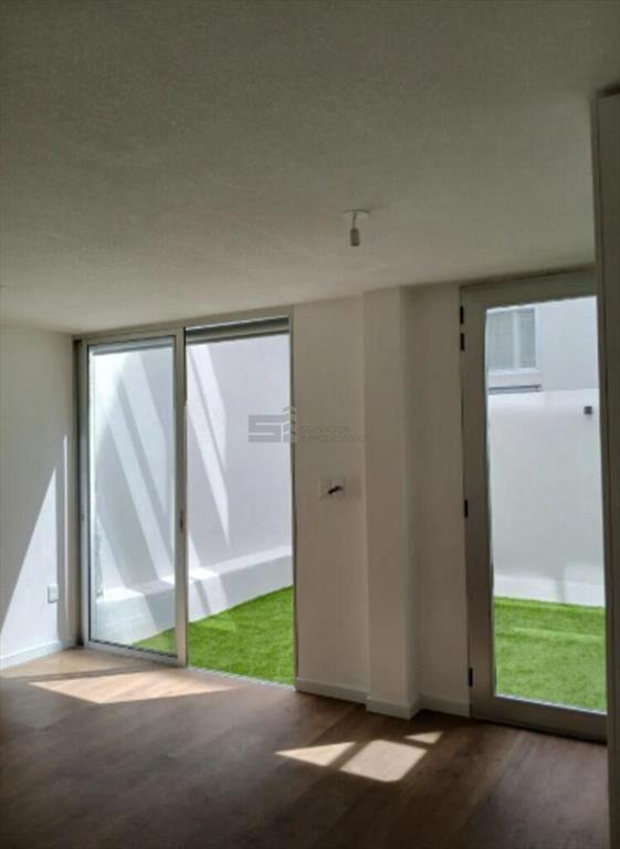 Se vende Apartamento monoambiente con patio en La Blanquead