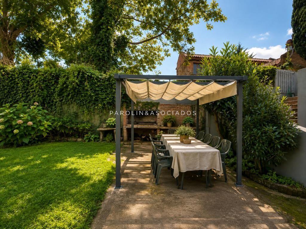 Casa de 4 dormitorios en venta en Mansa, Punta