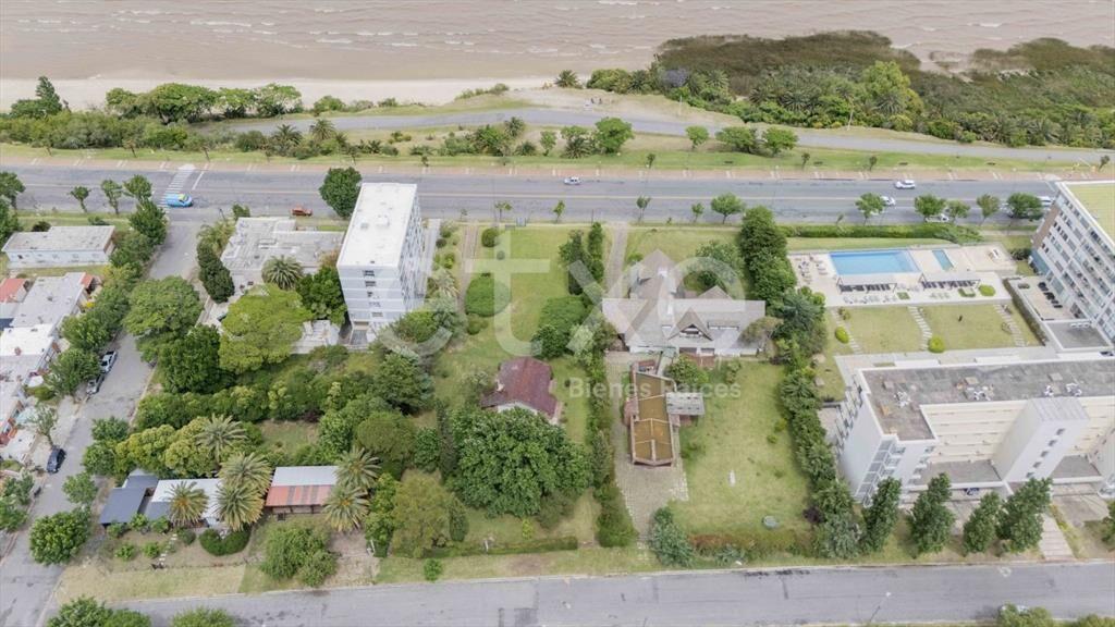 Terreno en Venta Rambla de Colonia...