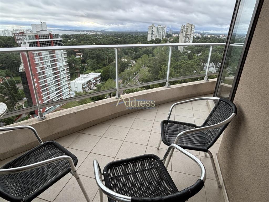 oportunidad apartamento moderno de 3 dormitorios en venta