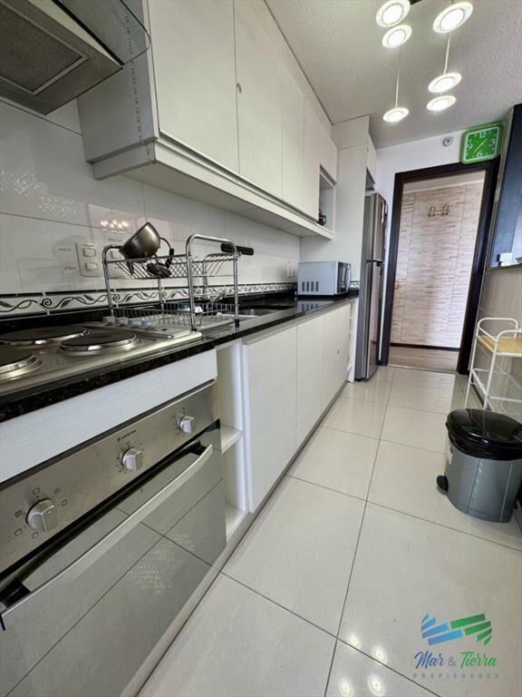 En venta apartamento 2 dormitorios, torre con buenos servic