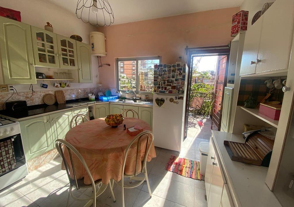 Venta Dos Casas 4 dormitorios más Barbacoa y Garaje en Parq