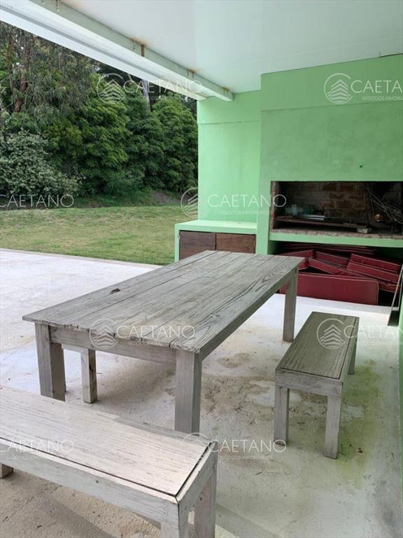 Venta casa 4 dormitorios en Punta Ballena