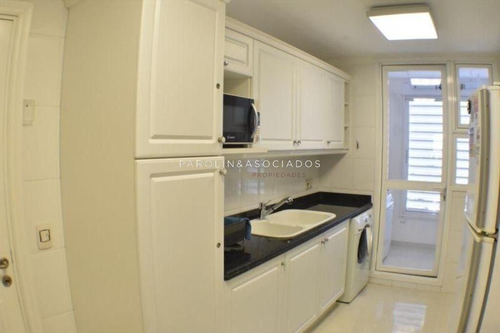 Apartamento de 3 dormitorios en Le Jardin, Punta