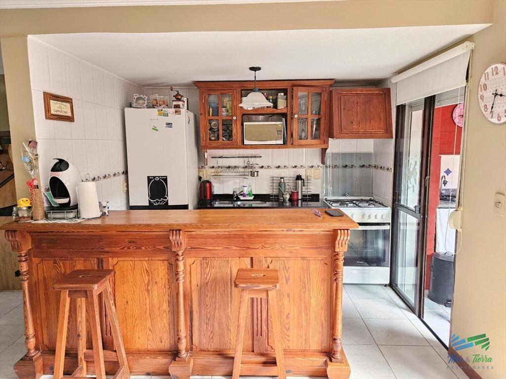 Venta de casa PH DUPLEX 2 dormitorioss en barrio
