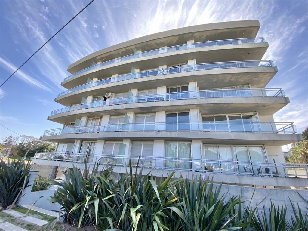 APARTAMENTO DE 2 DORMITORIOS EN VENTA EDIFICIO LA