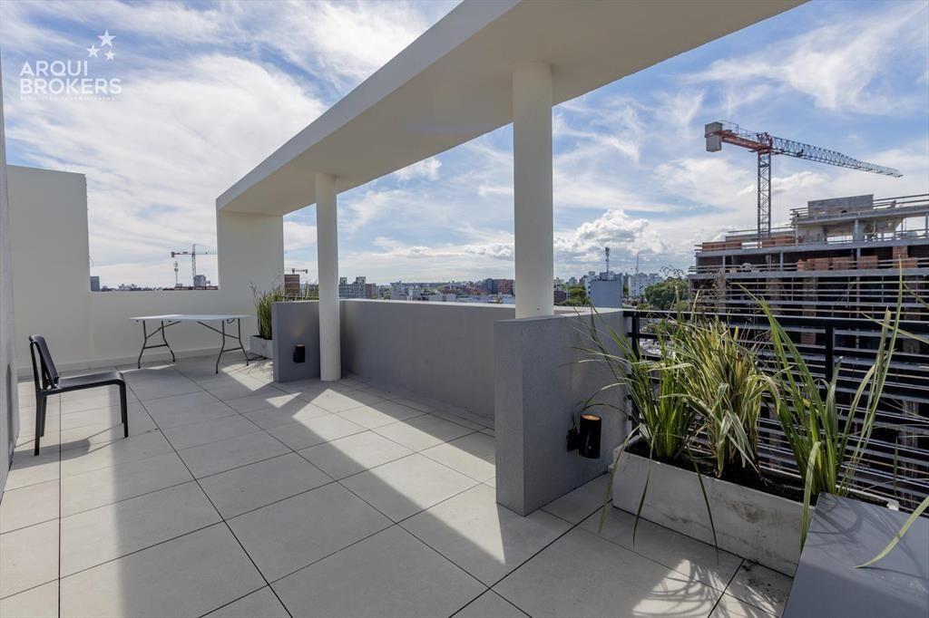 Apartamento de dos dormitorios en venta en Parque Batlle -1