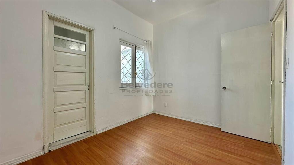 Casa cuatro dormitorios + Local en venta en Belvedere