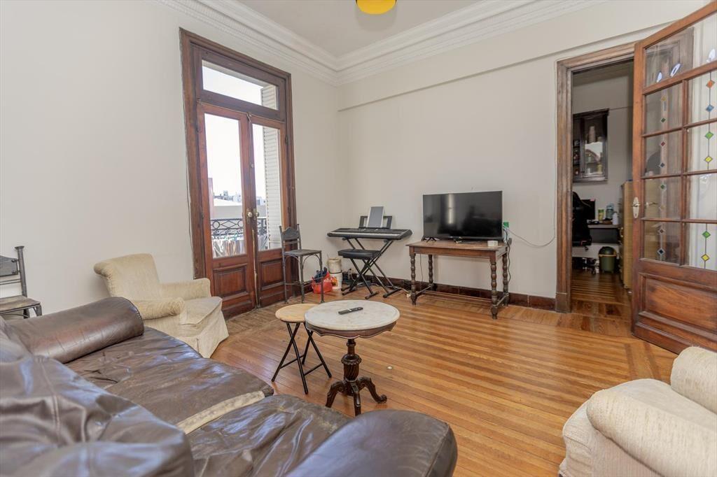 Venta de Apartamento 3 Dormitorios y servicio completo en e