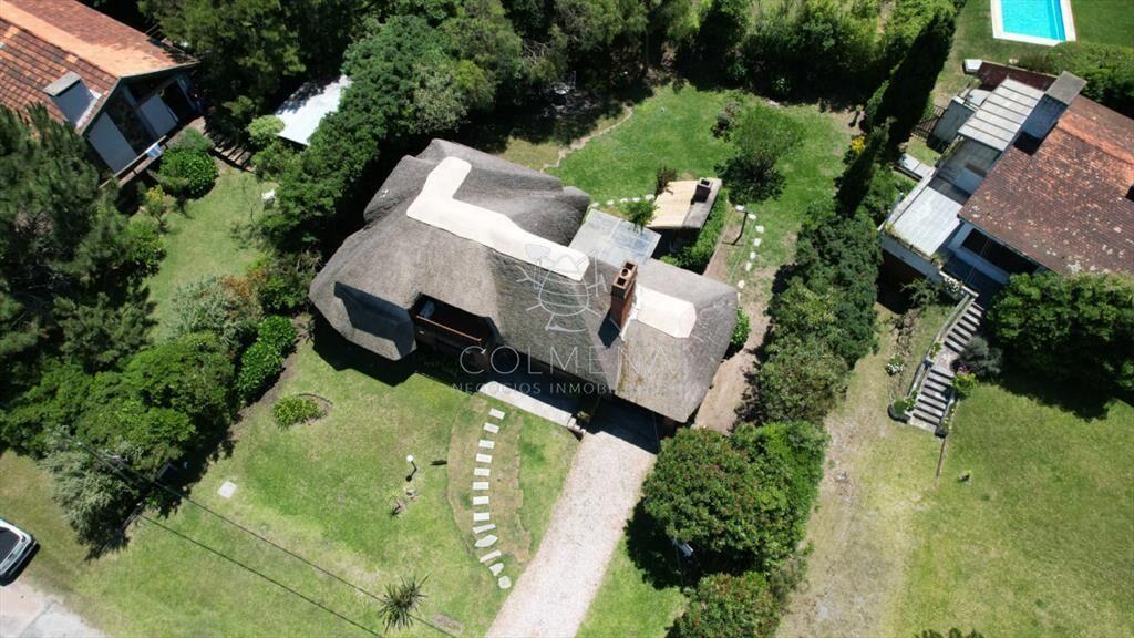 Hermosa cabaña de 4 dormitorios en venta a de