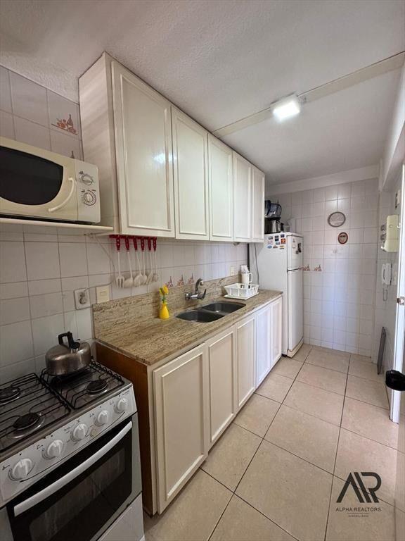 Apartamento en alquiler c/ cochera en Península