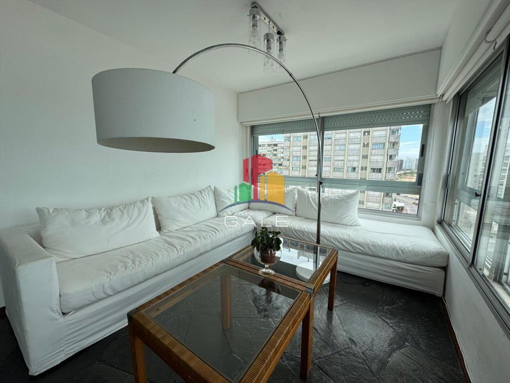 HERMOSO APARTAMENTO CON VISTA AL MAR
