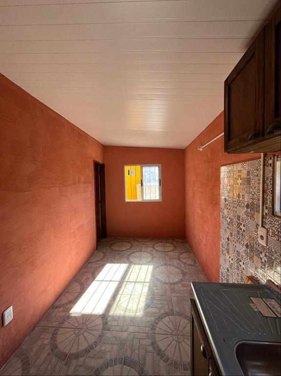 *** ALQUILADO *** A ESTRENAR! COMPLEJO DE 8 CASAS EN ZONA R