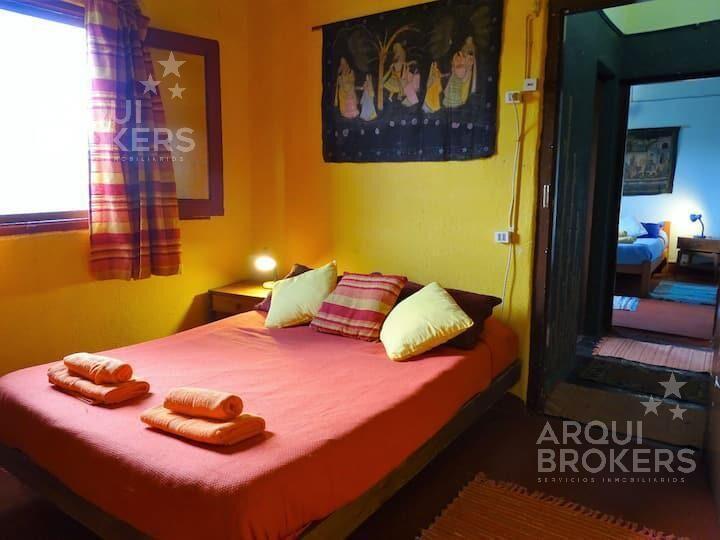 Casa de 4 dormitorios en venta en Villa Serrana