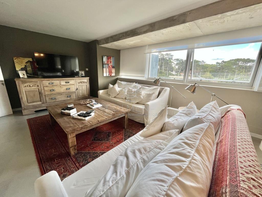 ESPECTACULAR MONOAMBIENTE - 58m2