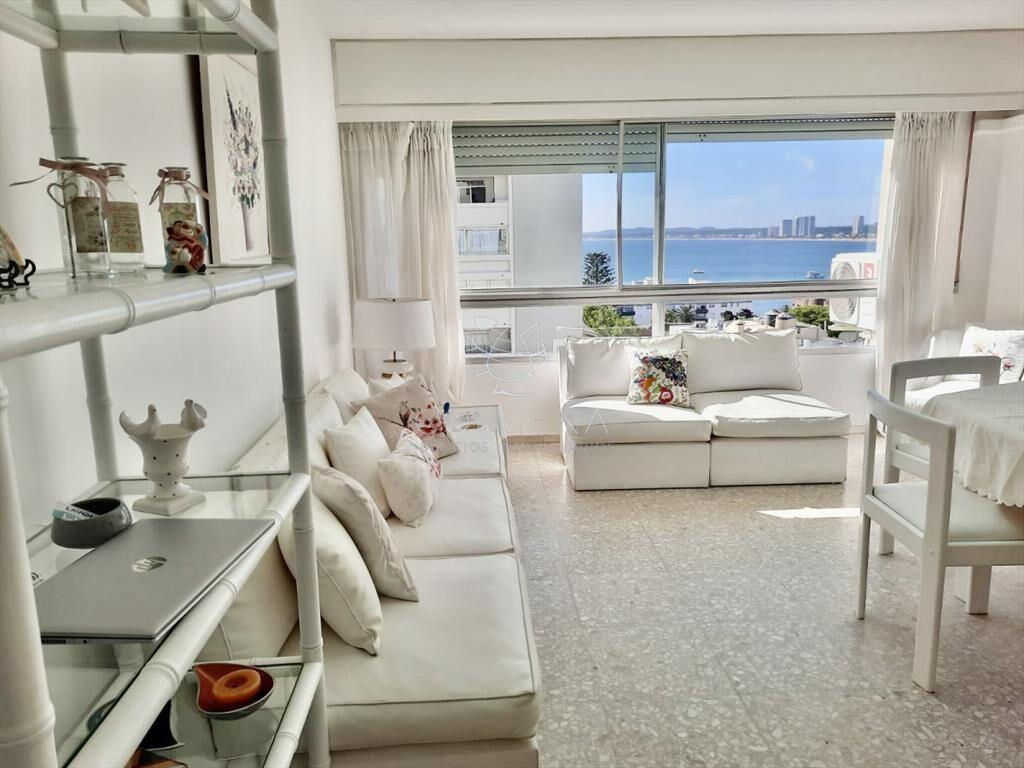 Apartamento en Peninsula, 3 dormitorios *