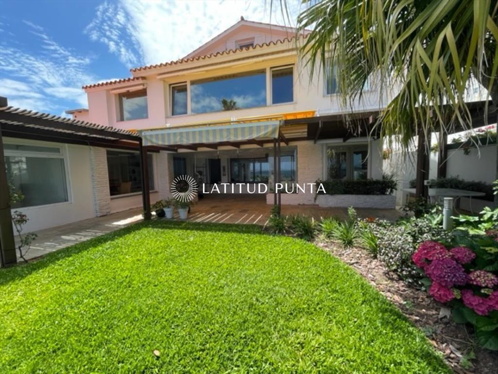 EmblemÃ¡tica residencia en PenÃ­nsula