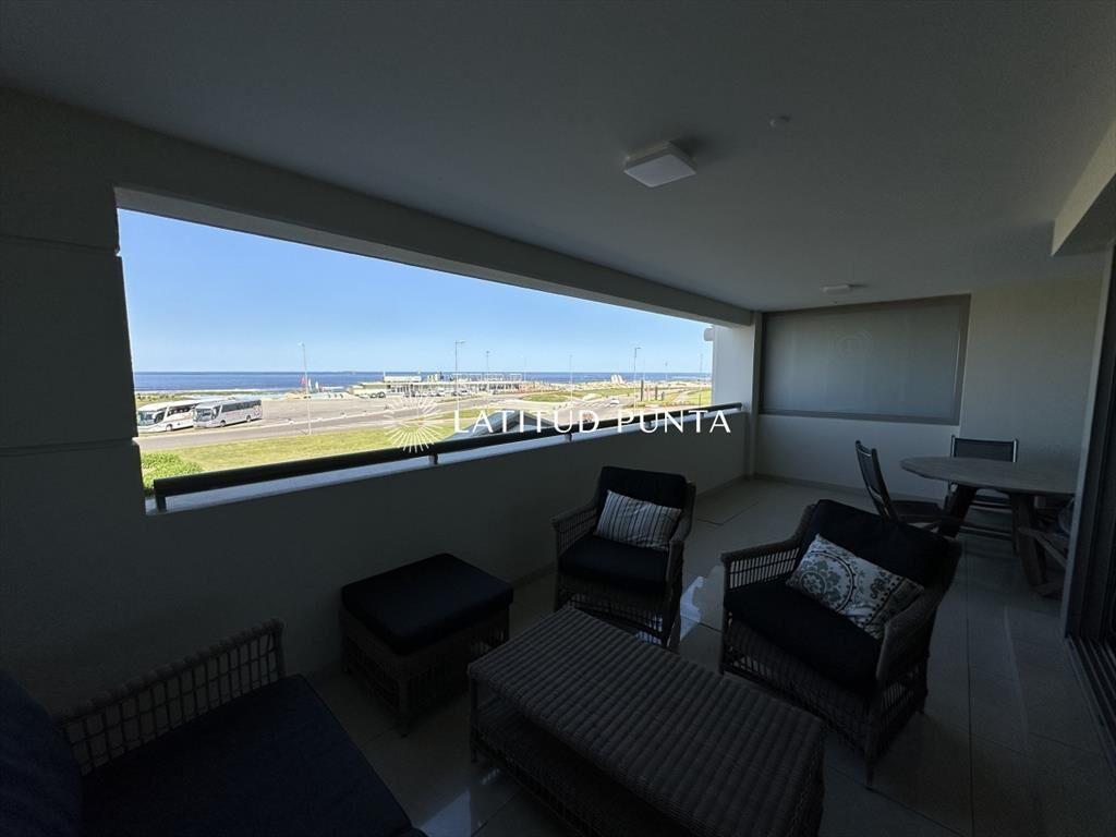 Apartamento en Brava, 3 dormitorios