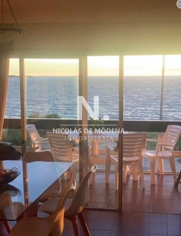 APARTAMENTO EN PRIMERA LINEA DE PLAYA MANSA, 2