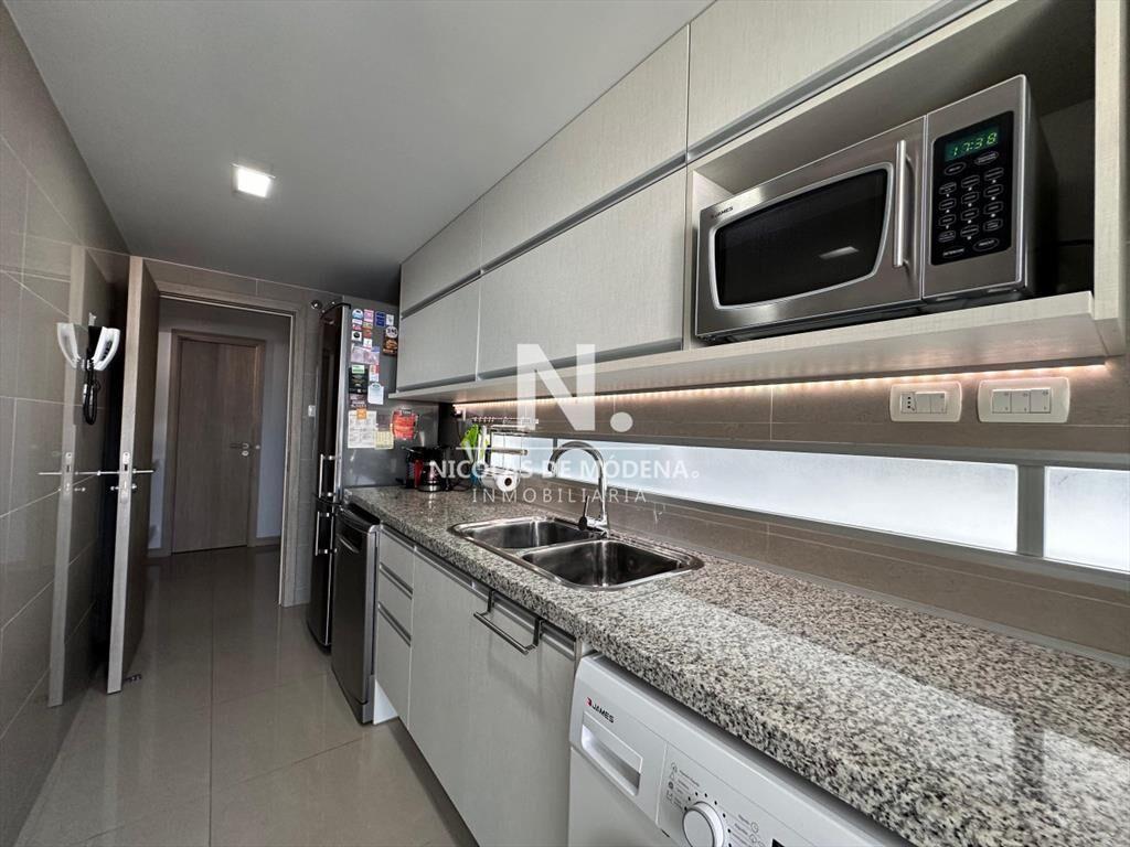 Vende departamento de 2 dormitorios finamente en