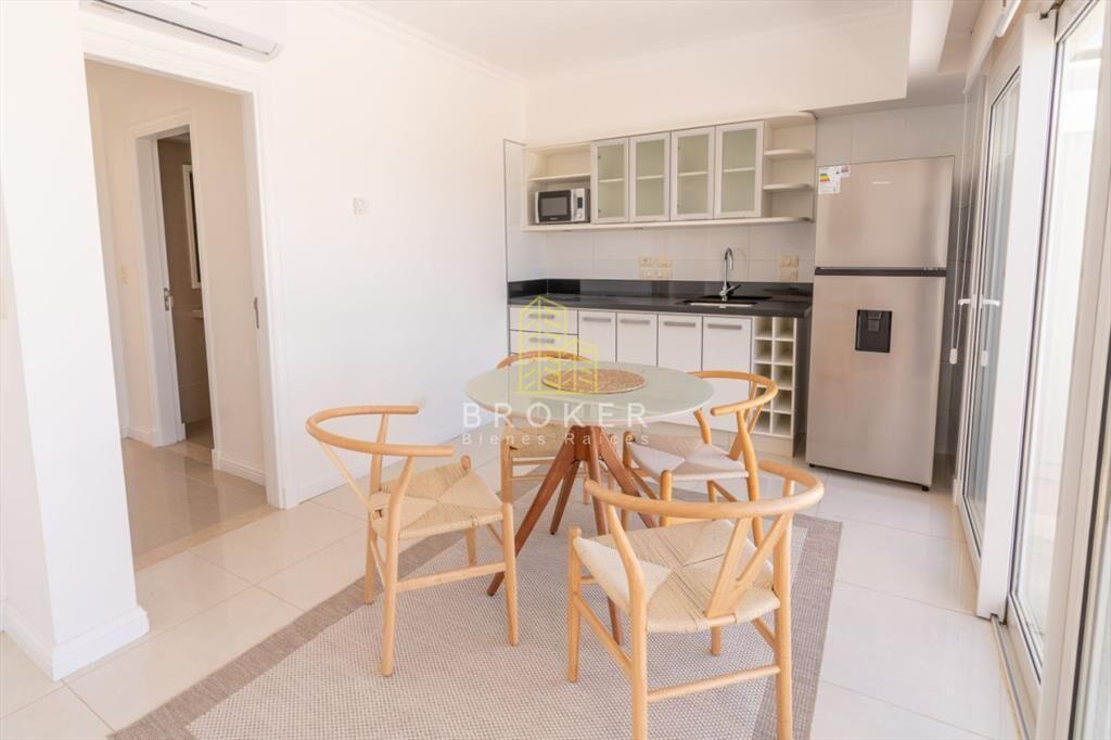 Venta apartamento Penthouse punta del este mansa
