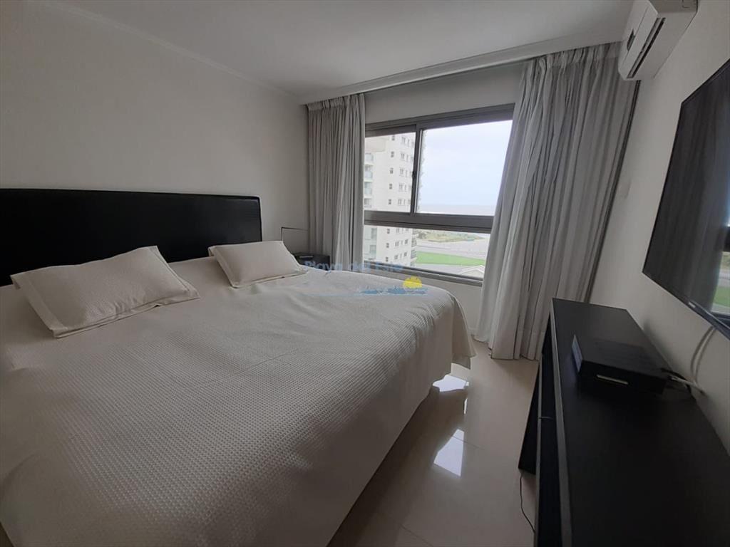 Apartamento de 2 dormitorios en Torre Imperiale ,