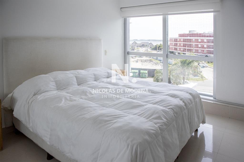 Espectacular departamento en Playa Mansa, Punta