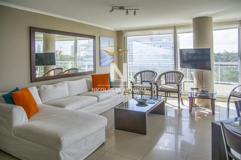 Apartamento de 3 dormitorios en Ocean Drive a metros de Pl