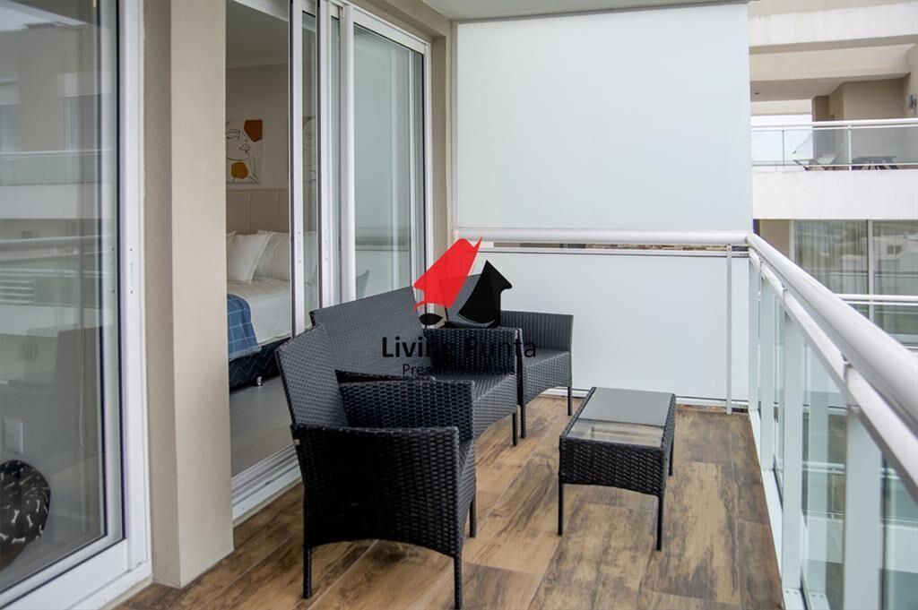Apartamento de 2 dormitorios en primera linea de