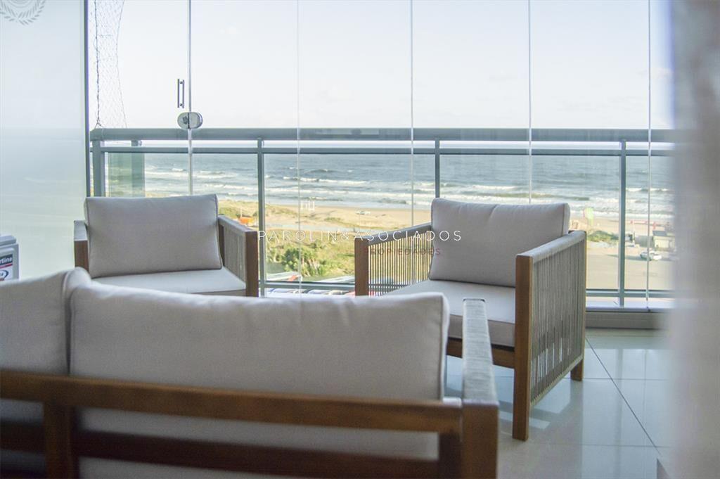 Apartamento en venta de 3 dormitorios en Torre