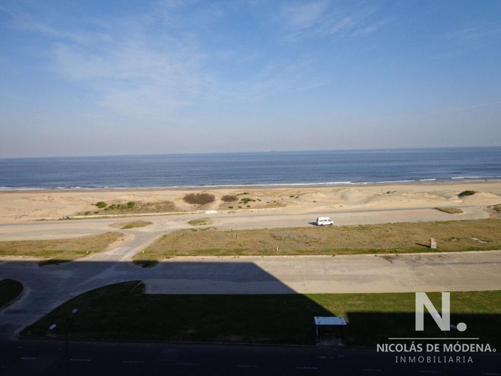 Apartamento en Brava, 2 dormitorios en venta