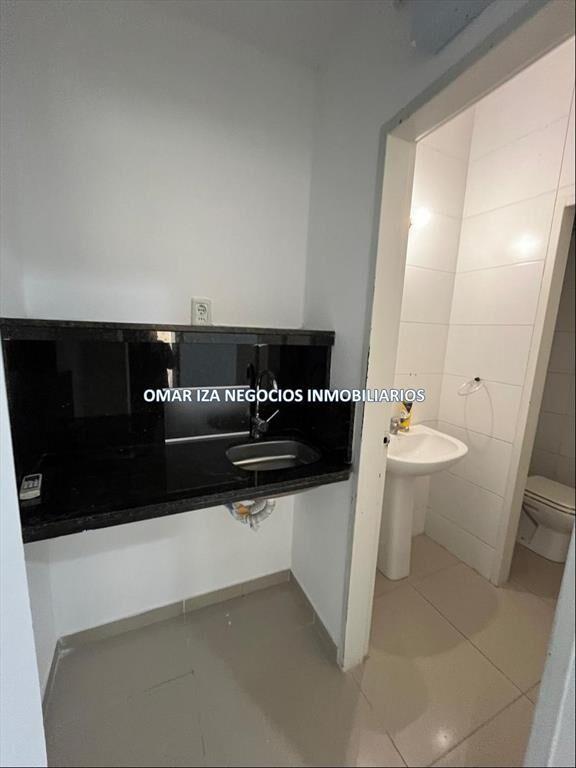 VENTA LOCAL COMERCIAL EN MALVIN SUR, EXCELENTE PUNTO, CON R