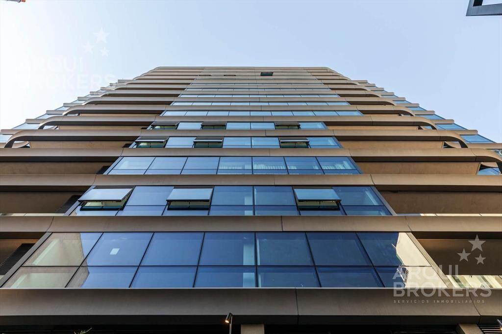 Apartamento  de dos dormitorios en venta en Pocitos - 601